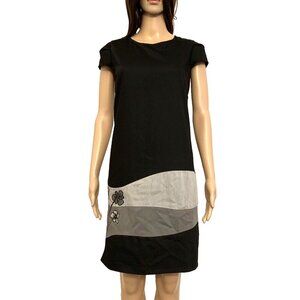 NZL Women's Dress Size M Black Gray Floral Detail Side Zipper Short Sleeves EUC